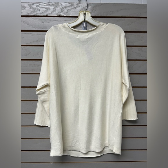 Melissa Paige Cream Button-Accent Blouse - Picture 6 of 6